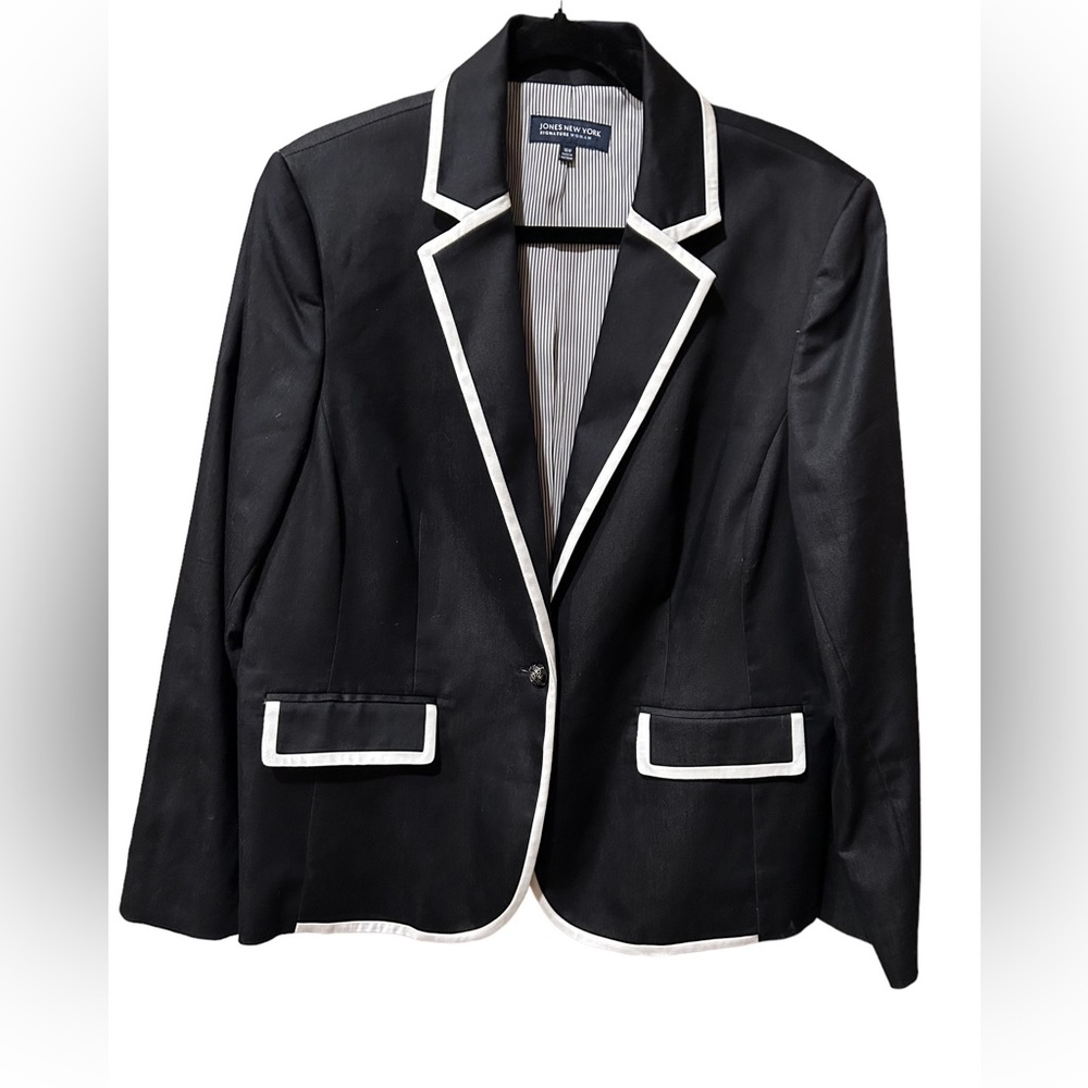Jones New York Signature Woman, Black & White Cotton Blazer, US Size 16W